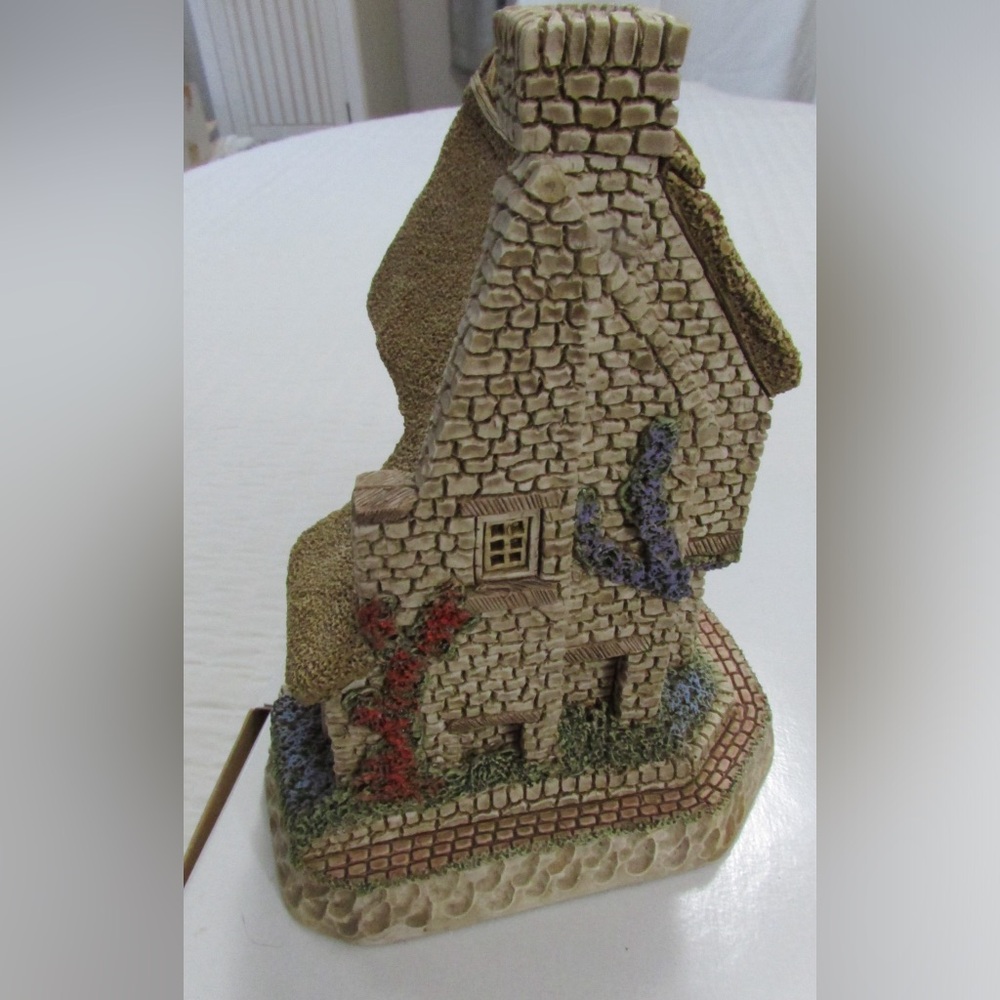 David Winter – Sextons, Guild Member Piece.